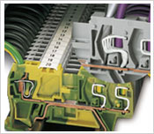 Rail-mounted terminal blocks